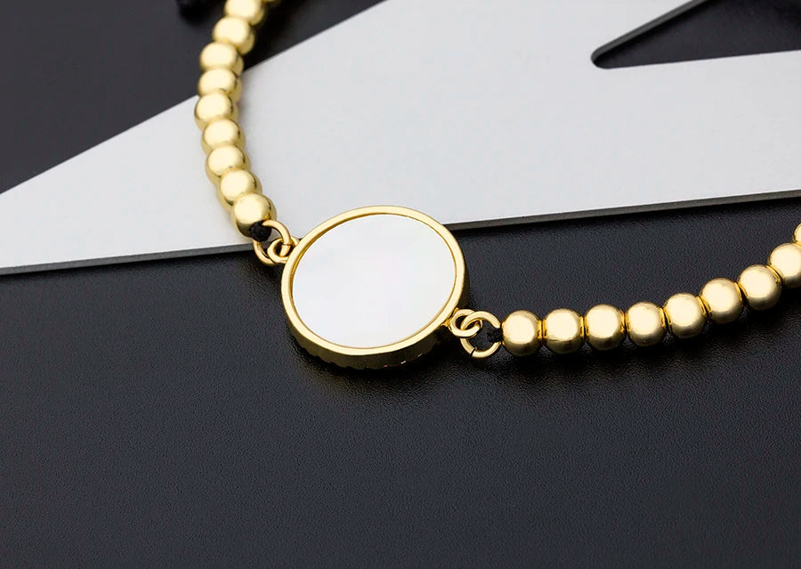 Pulseira Feminina Nossa Senhora de Guadalupe com Contas Douradas