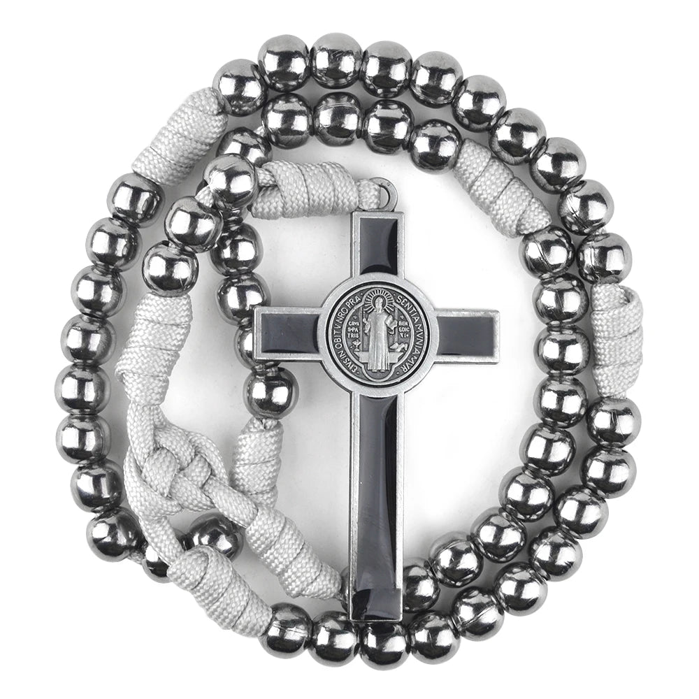 Terço Masculino de Paracord com Cruz de São Bento