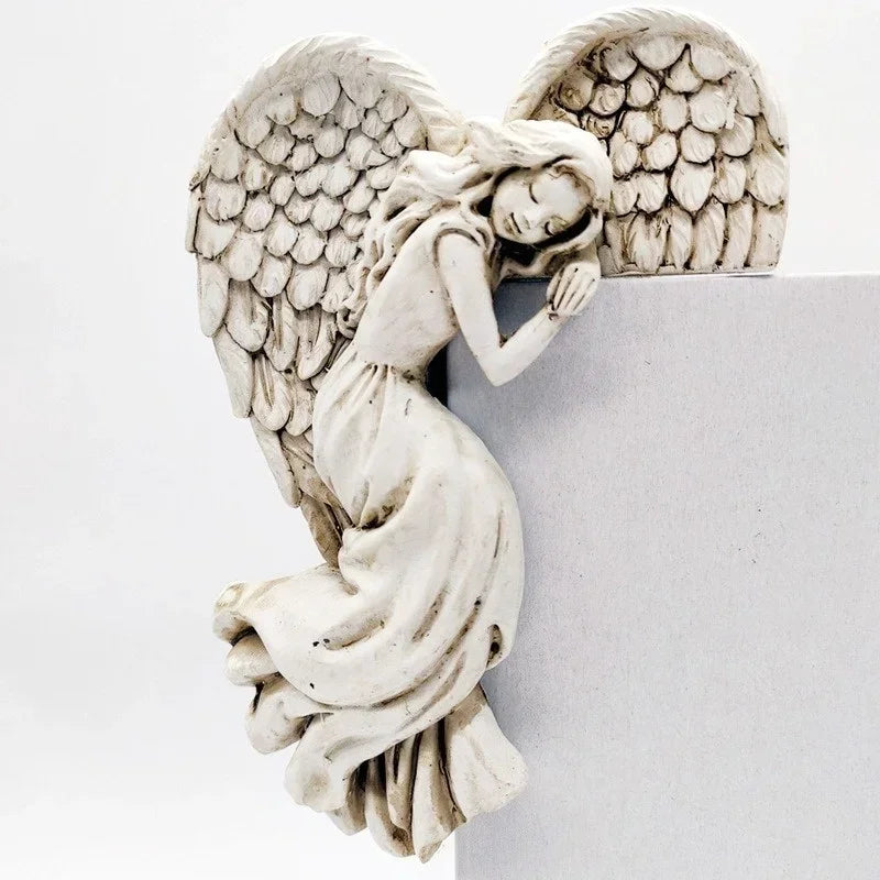 Ornamento de Anjo em Resina para Porta - Decoração Elegante