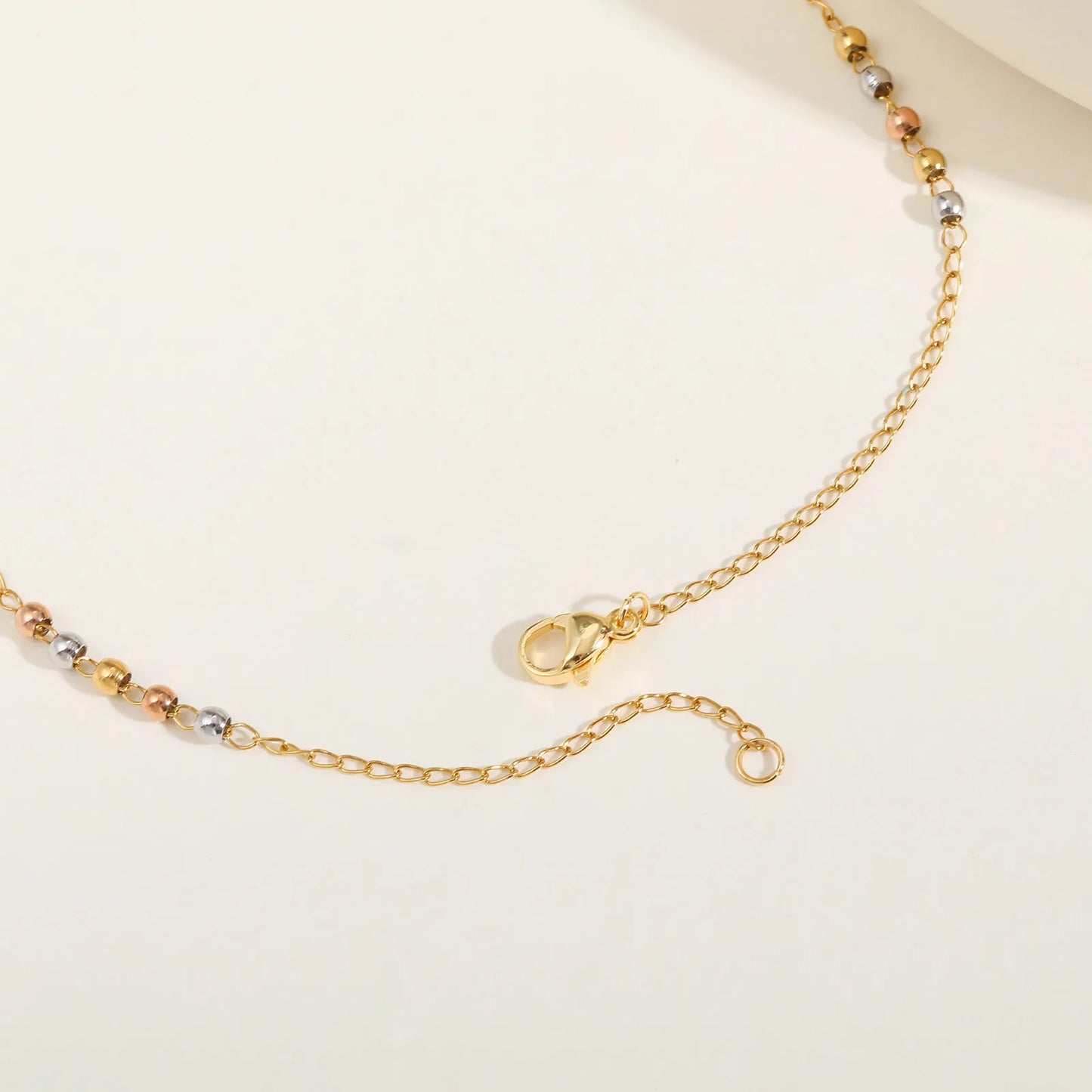 Colar Terço de Nossa Senhora de Guadalupe com Pingente de Cruz