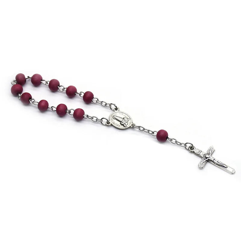 Pulseira Dezena com Contas de Madeira Vermelha Nossa Senhora de Fátima