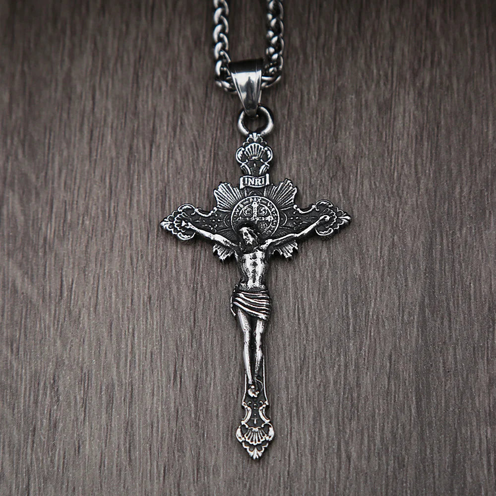 Colar Masculino Vintage Cruz de São Bento em Aço Inoxidável 316L