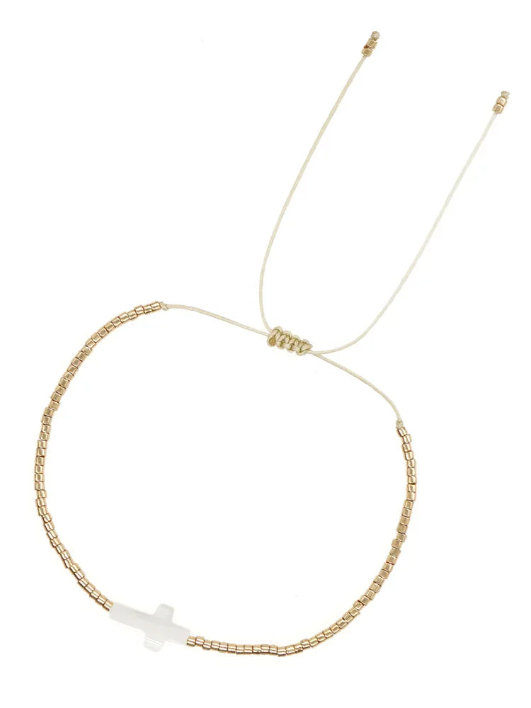 Pulseira Delicada Miyuki com Cruz para Mulheres