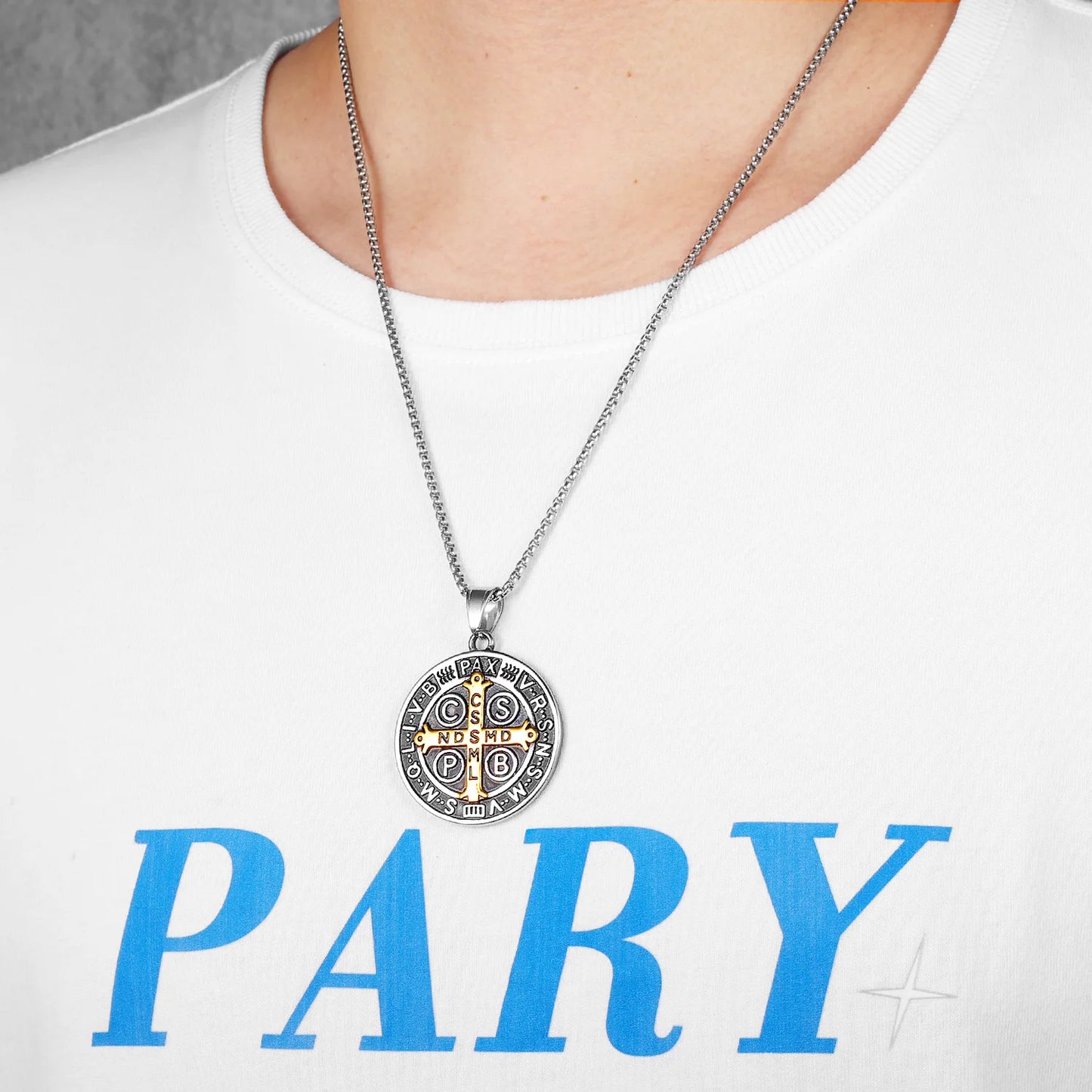 Colar Masculino Medalha de São Bento de Aço Inoxidável