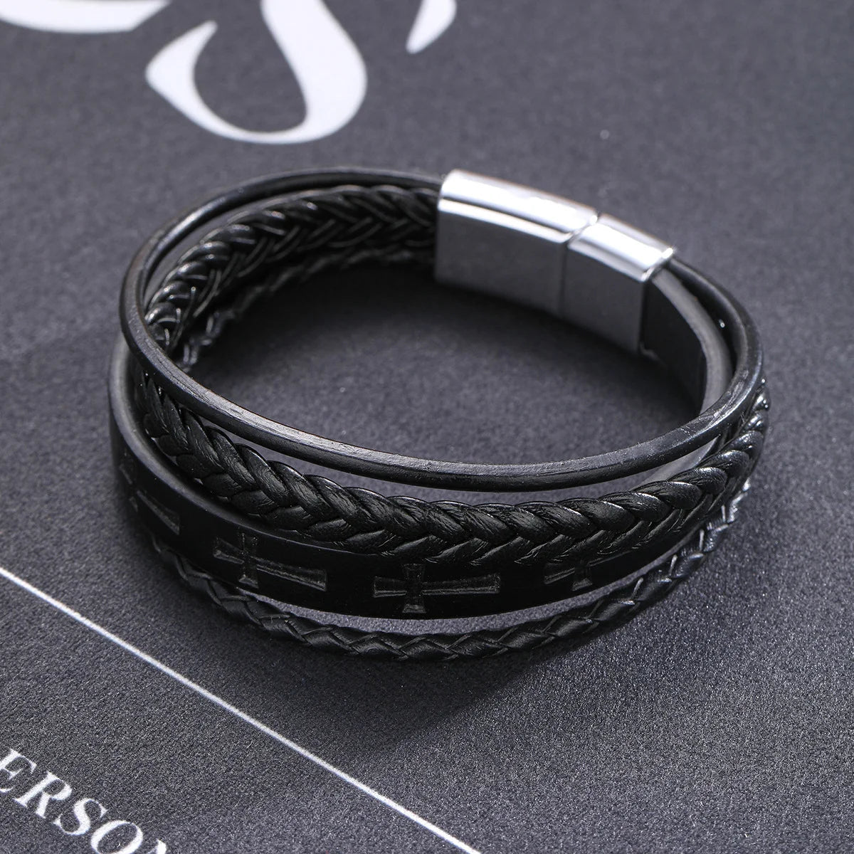 Pulseira Cruz de Couro Vintage Masculina