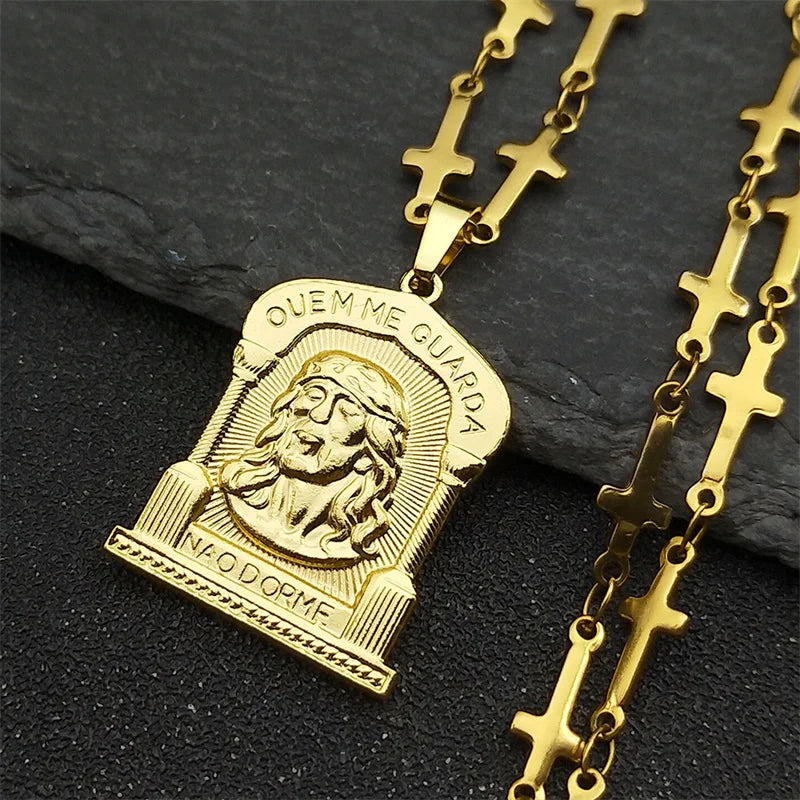 Pingente Religioso Jesus em Aço Inoxidável Dourado
