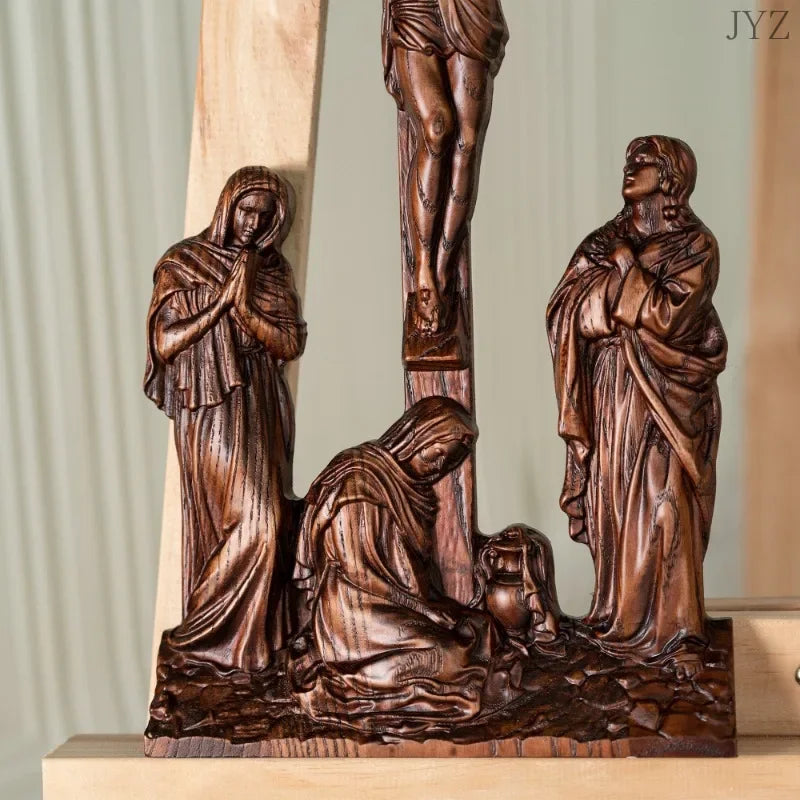 Crucifixo em Madeira Maciça
