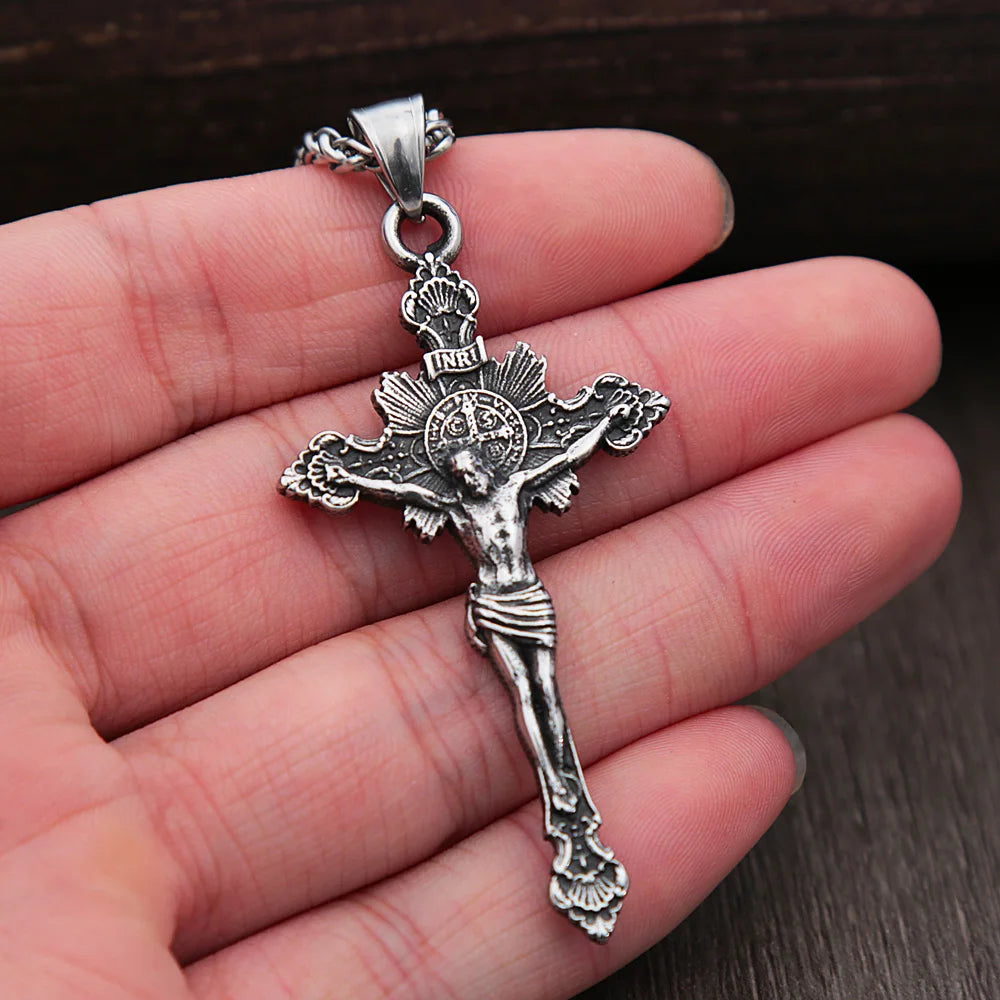 Colar Masculino Vintage Cruz de São Bento em Aço Inoxidável 316L