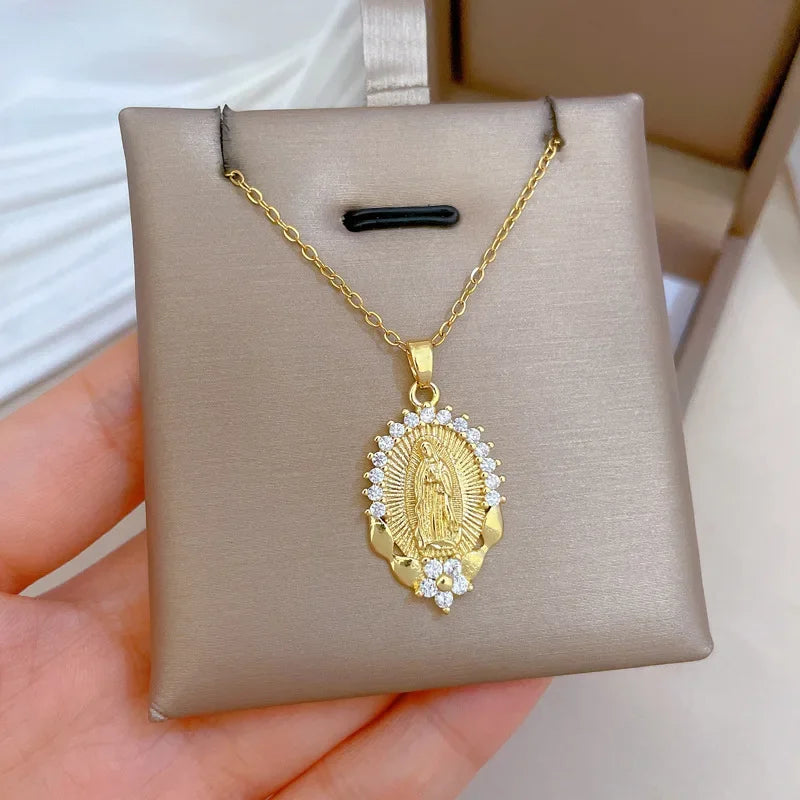 Colar Religioso Nossa Senhora de Guadalupe com Pingente de Zircão