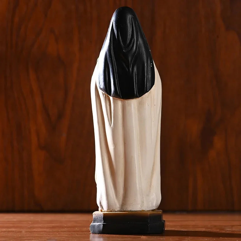 Imagem de Santa Teresinha do Menino Jesus em Resina 20,7 cm - Amor e Devoção