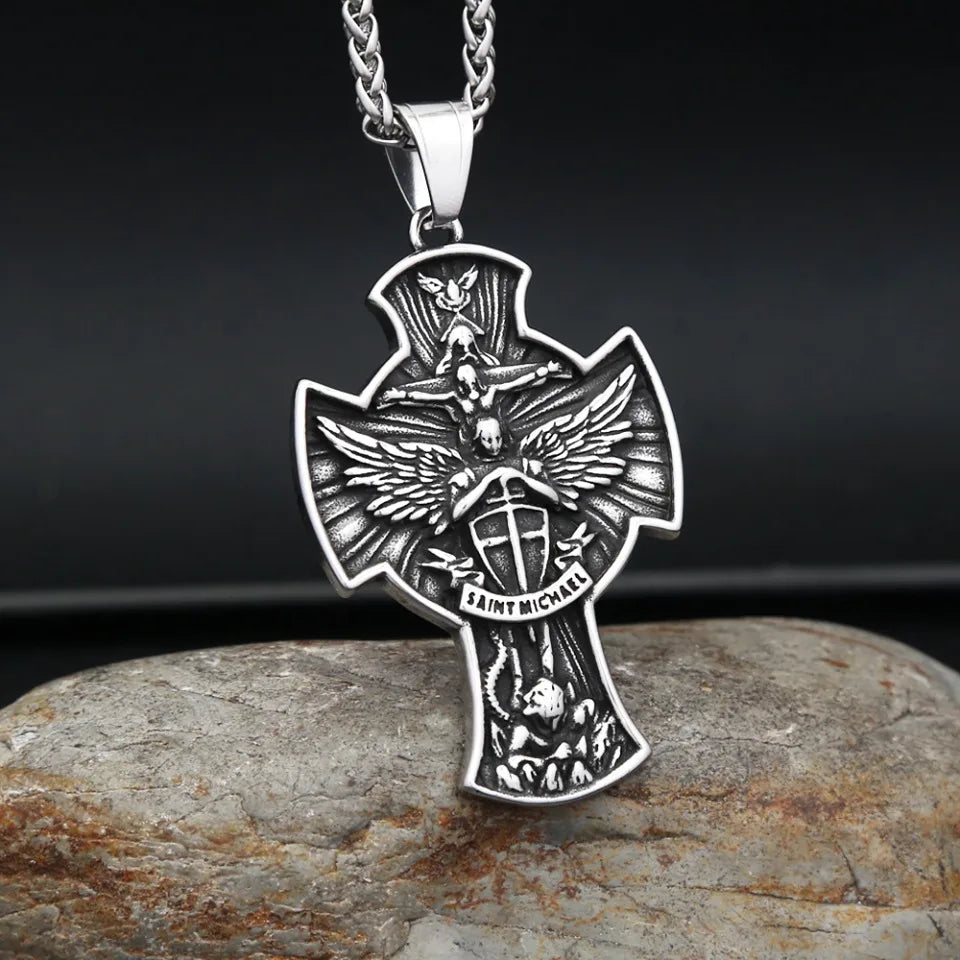 Colar Masculino São Miguel Guerreiro da Santíssima Trindade em Aço Inoxidável 316L