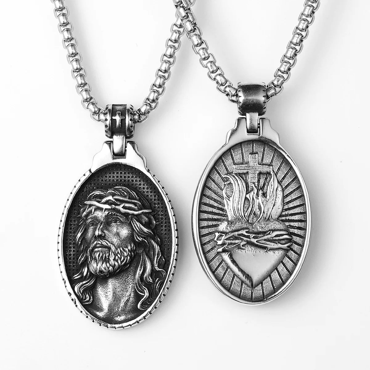 Colar Masculino Sagrado Coração de Jesus em Aço Inoxidável