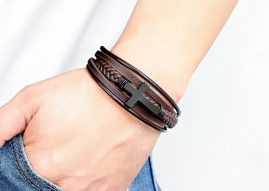 Pulseira Masculina de Couro com Cruz Sagrado Estilo
