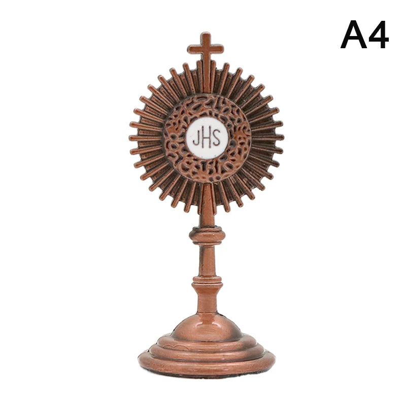 Mini Ostensório – Devoção e Elegância em Cada Detalhe
