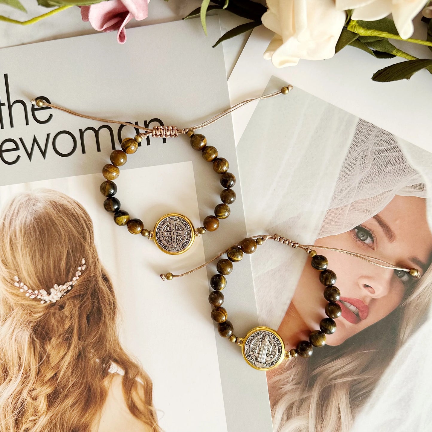Pulseira Ajustável São Bento – Elegância e Sofisticação Inspiradas na Fé