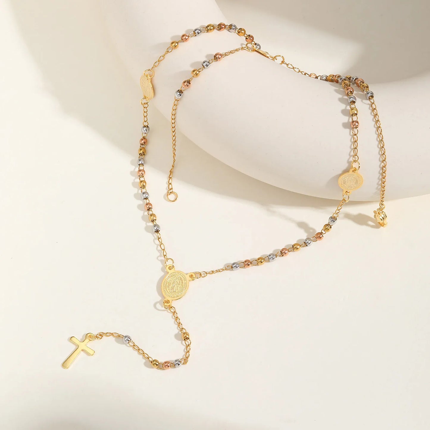 Colar Terço de Nossa Senhora de Guadalupe com Pingente de Cruz