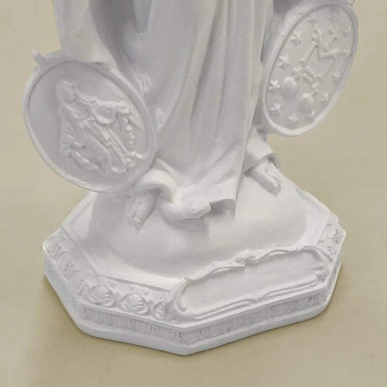 Imagem de Nossa Senhora das Graças com Medalha Milagrosa em Resina