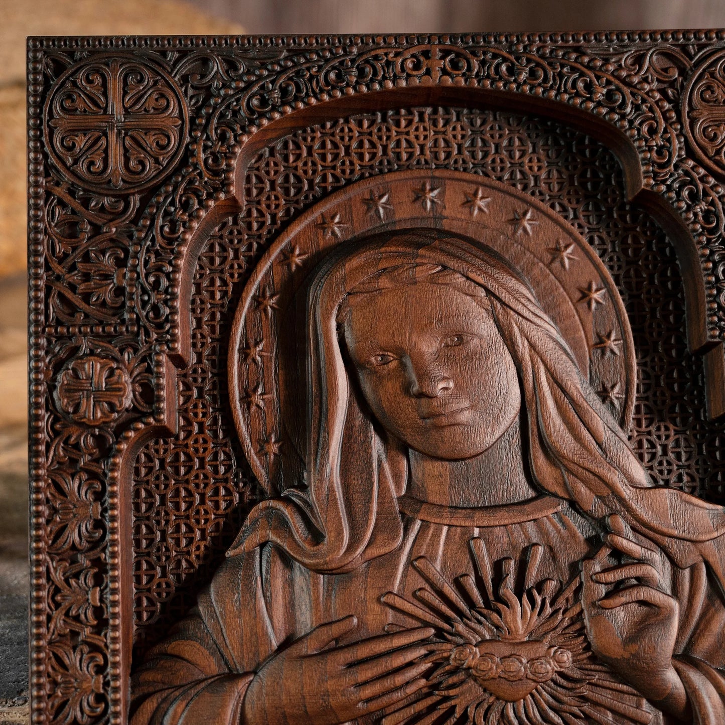 Escultura em Madeira da Virgem Maria - Coração Sagrado
