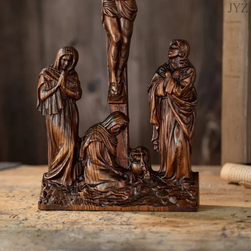 Crucifixo em Madeira Maciça