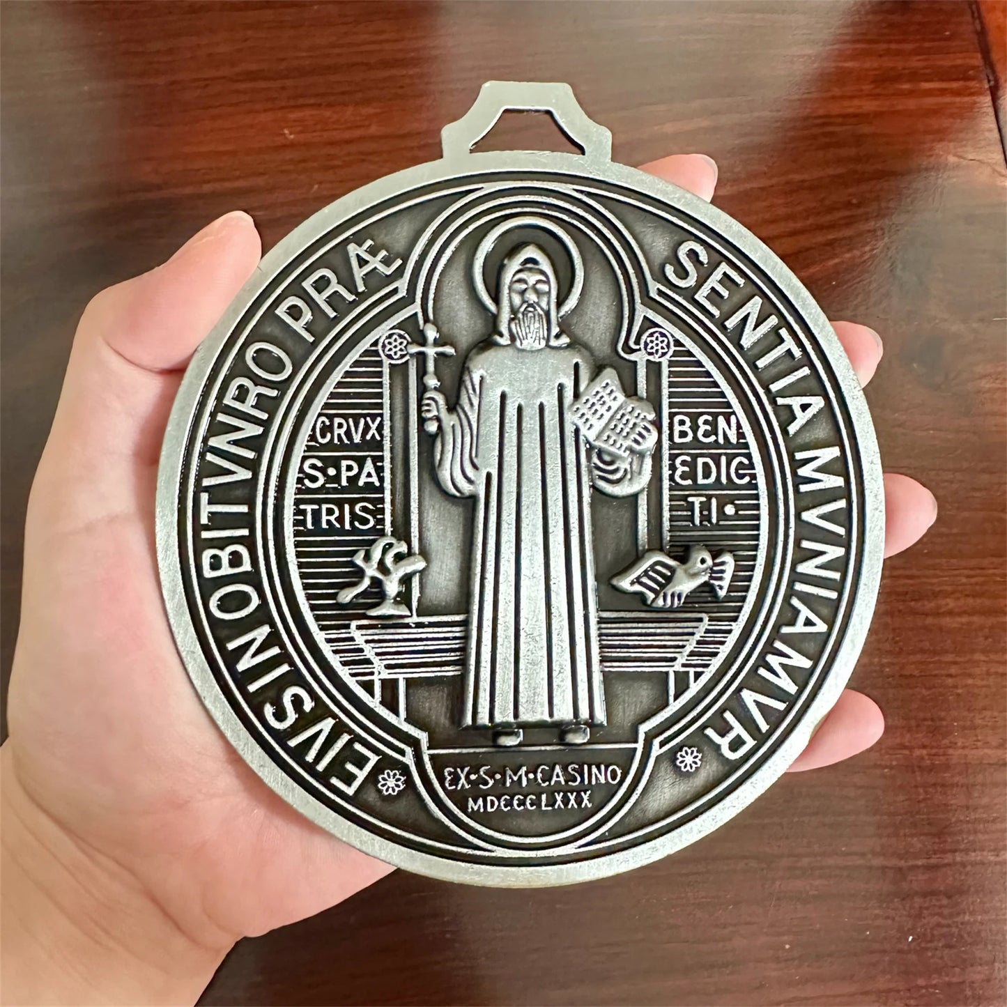 Medalha de São Bento para Parede