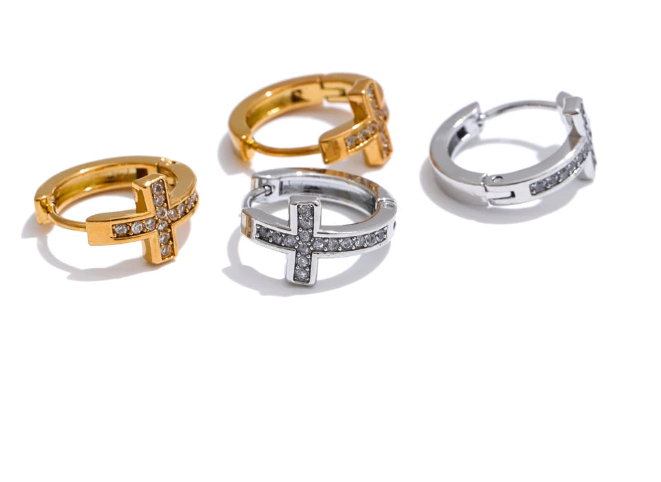 Brinco Elegante de Argola com Cruz