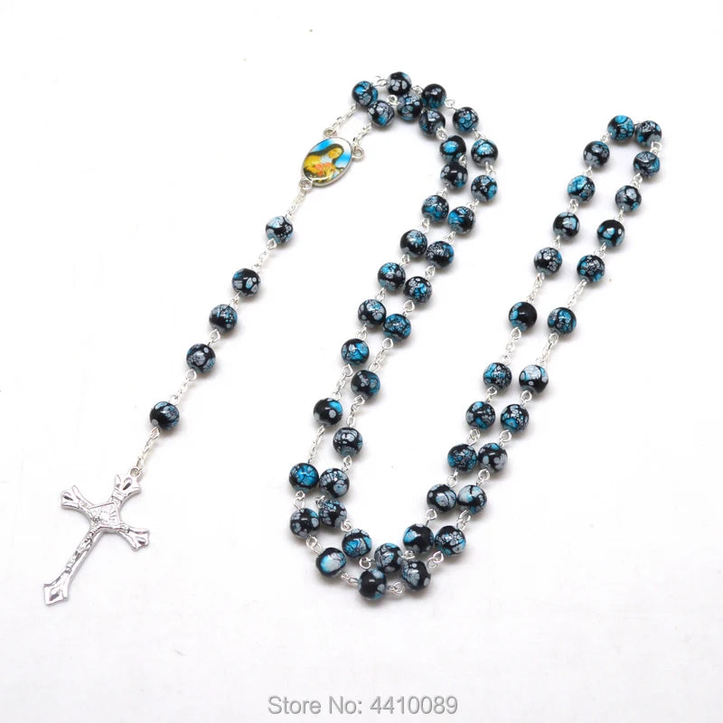 Terço de Santa Teresinha do Menino Jesus com Contas de Vidro Azul e Preto
