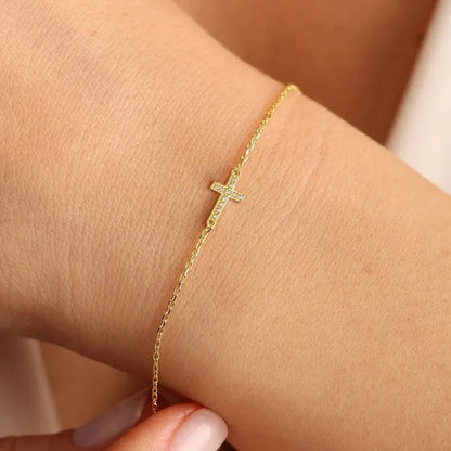 Pulseira Charme Cruz Aço Inoxidável com Zircônia