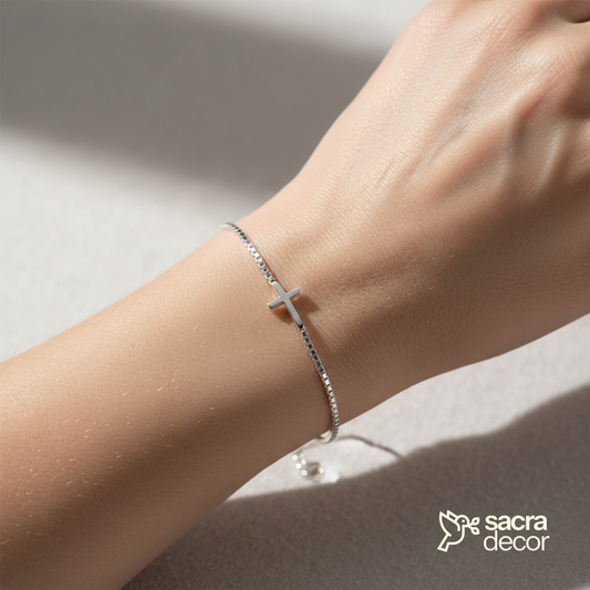 Pulseira Feminina Cruz em Prata Esterlina 925