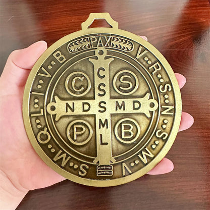 Medalha de São Bento para Parede