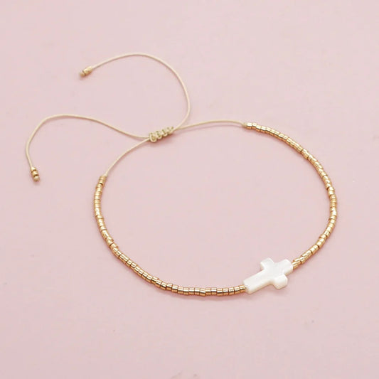 Pulseira Delicada Miyuki com Cruz para Mulheres
