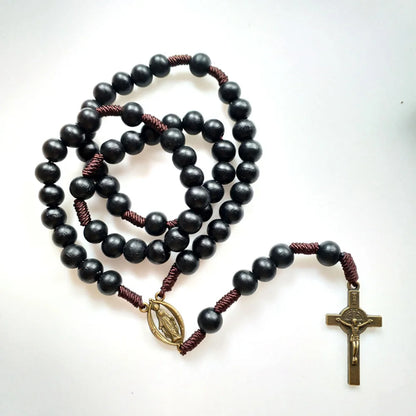 Terço Nossa Senhora das Graças e Cruz de São Bento com Contas de Madeira