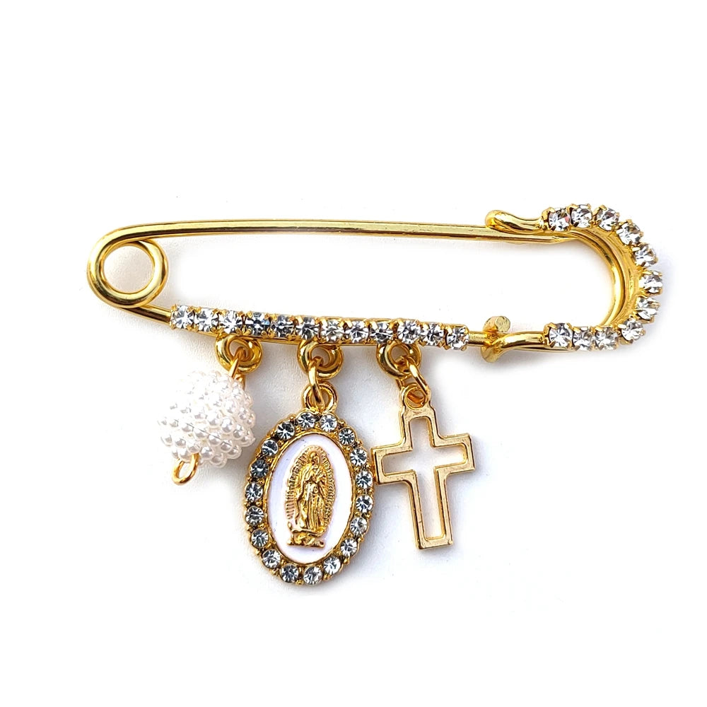 Broche de Roupa com Pingente de Guadalupe e Cruz