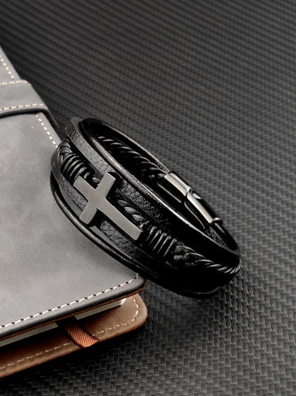 Pulseira Masculina de Couro com Cruz Sagrada Devoção