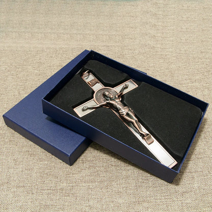 Crucifixo com Medalha de São Bento