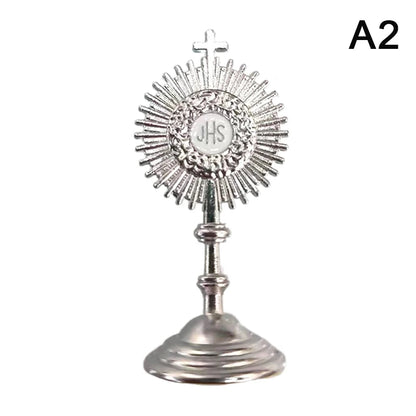 Mini Ostensório – Devoção e Elegância em Cada Detalhe