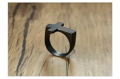 Anel Masculino Cruz em Aço Inoxidável – Força e Fé em Cada Detalhe