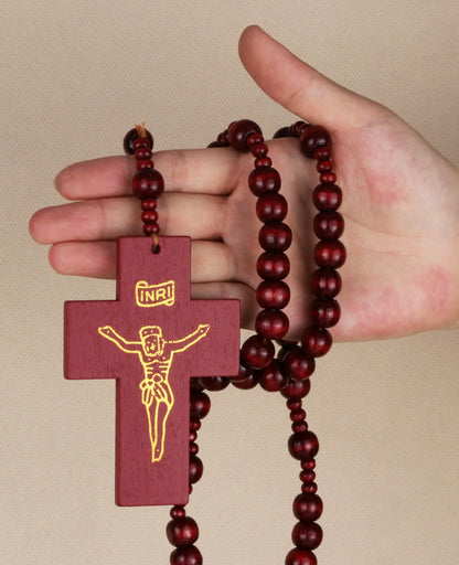 Terço Grande com Contas e Crucifixo de Madeira