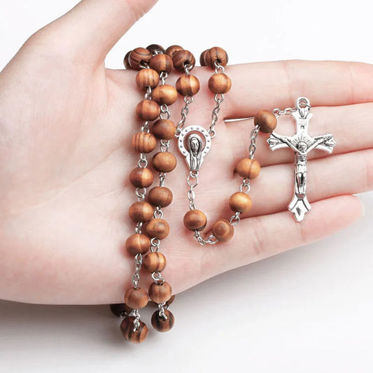 Terço Nossa Senhora com Contas de Madeira – Tradição e Devoção em Cada Oração